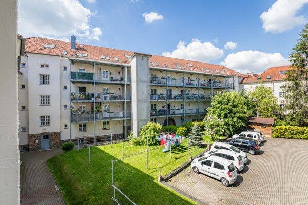 Frisch sanierte Zweiraumwohnung mit Blick zum Viadukt sucht neuen Mieter, 4159 Leipzig (Lützschena-Stahmeln Möckern Wahren)