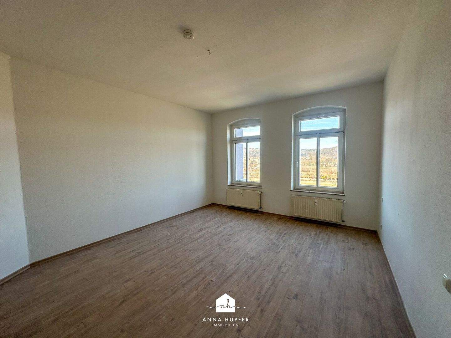 Große, zentral gelegene 3-Raum-Wohnung, 7545 Gera (Bieblach Innenstadt Ostviertel Pforten Untermhaus)