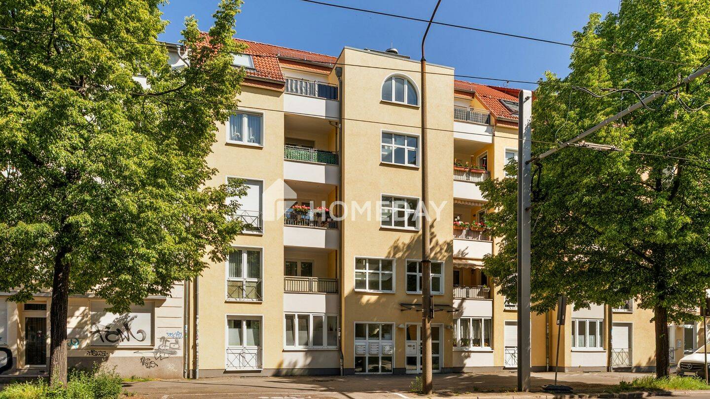 Attraktive Eigentumswohnung mit zwei Zimmern, Loggia und Tiefgaragenstellplatz, 39110 Magdeburg (Diesdorf Stadtfeld West)