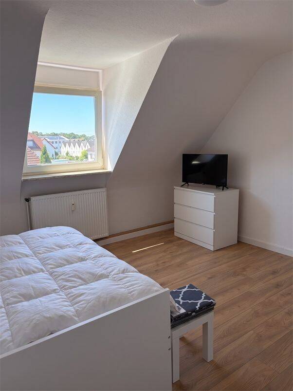 Top möblierte 2-Zimmer-Wohnung nahe S-Bahnstation, 64390 Erzhausen