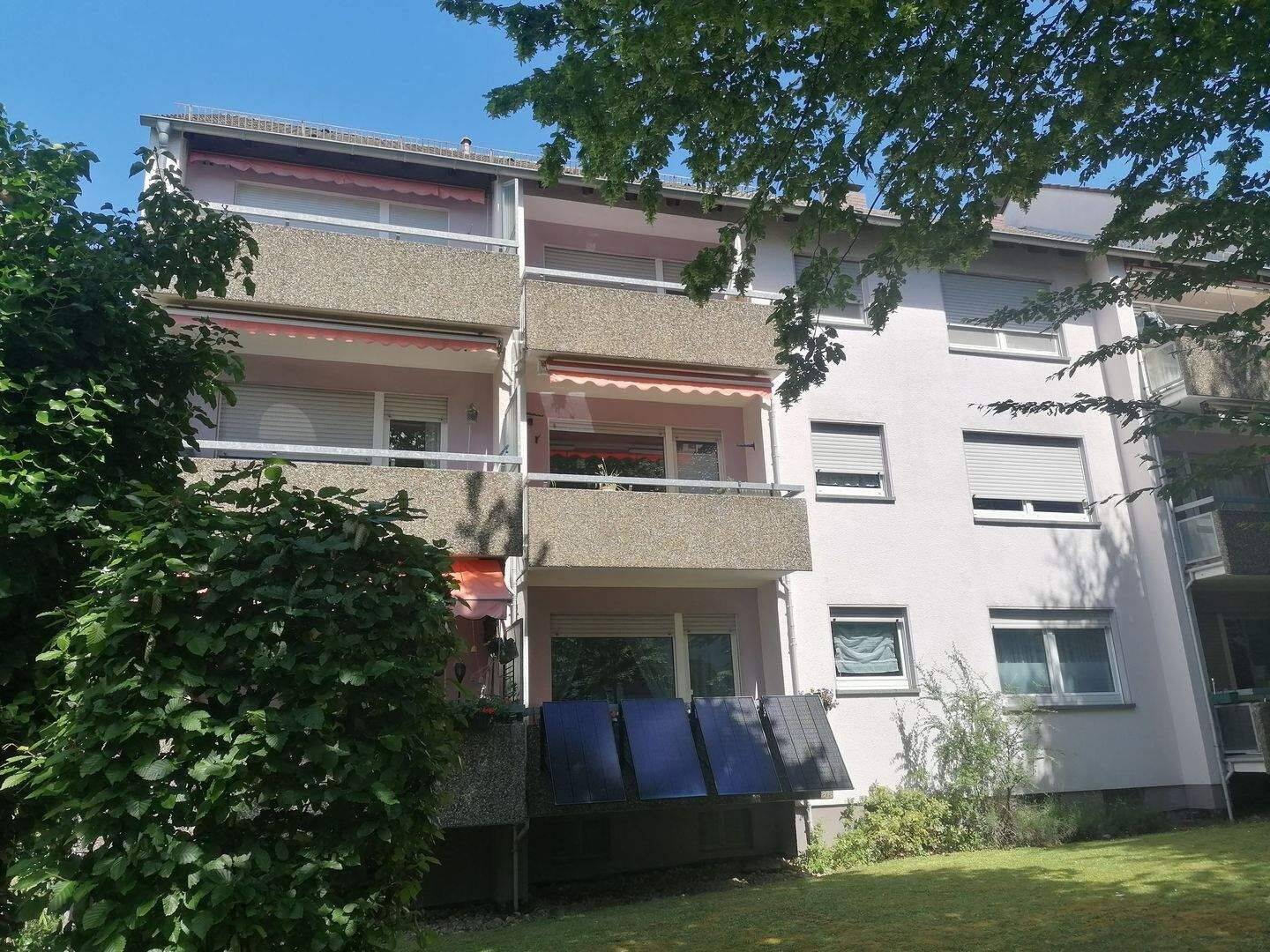 Interessante, ruhige, schöne 2 Zi.-Whg ,Balkon Frankfurt-Berkersheim, 60435 Frankfurt am Main