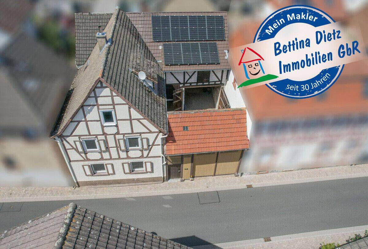 DIETZ: Modernisiertes Fachwerkhaus mit Nebengebäude – PV mit Speicher – in Schaafheim OT Mosbach!, 64850 Schaafheim