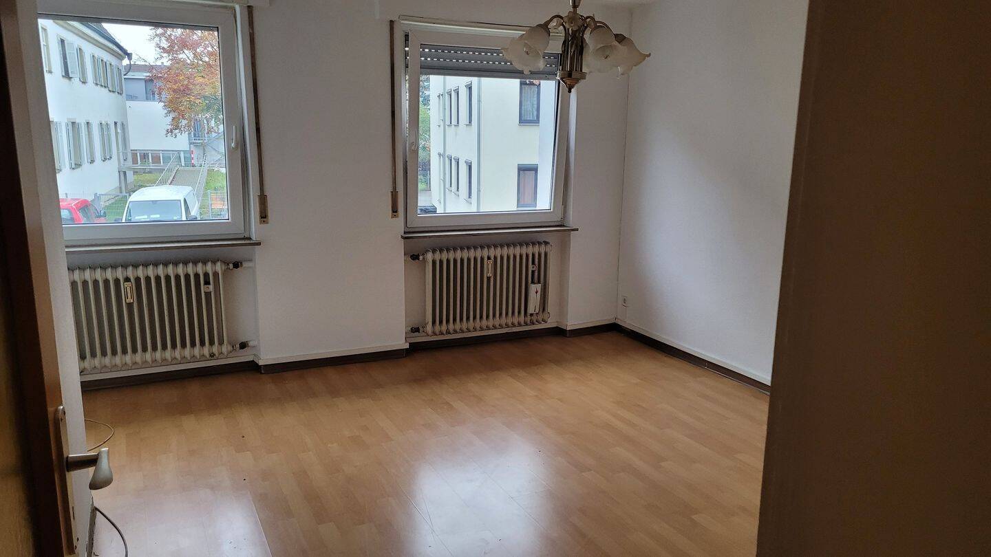 2,5 Zimmer Wohnung Nähe Zentrum Stammheim, 70439 Stuttgart (Neuwirtshaus Stammheim Zuffenhausen)