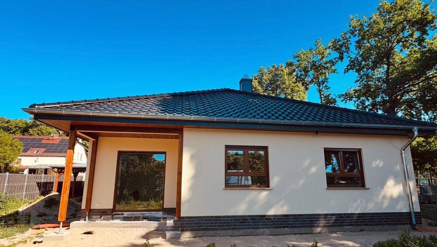 Bungalow mit Doppelgarage / Erstbezug / ab August 2026 in Rathenow-West zu vermieten!, 14712 Rathenow
