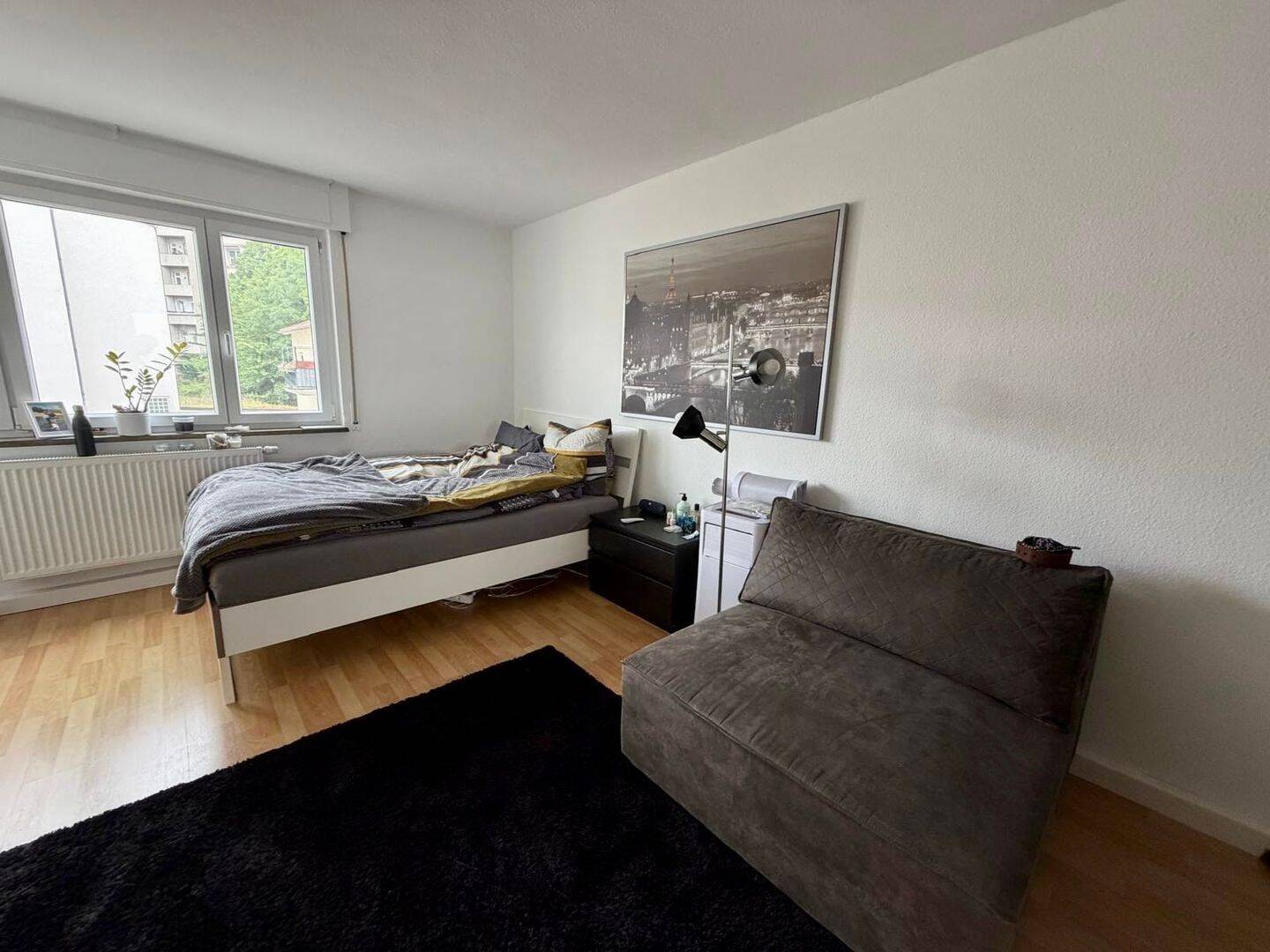 Großzügige 2er-WG in ruhiger Lage | 2 helle, angrenzende Zimmer in weitläufiger 4-Zimmer-Wohnung | ab sofort verfügbar, 70176 Stuttgart (Mitte West)