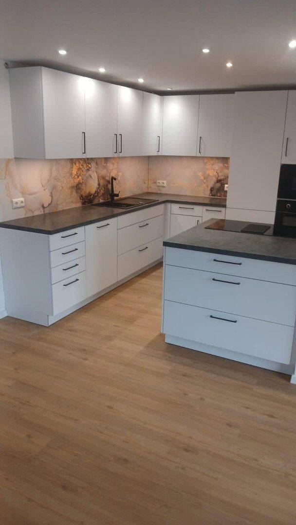 Schöne Erdgeschoss Wohnung, frisch saniert, 87754 Kammlach