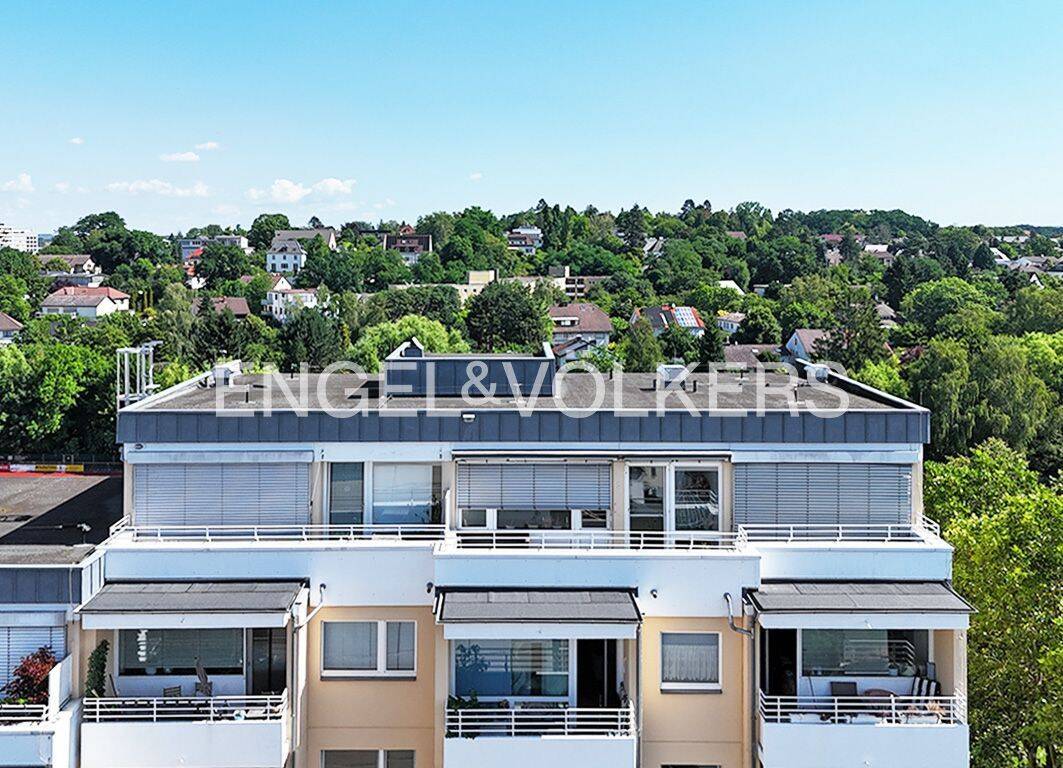 Penthouse artige Wohnung mit zwei Bädern und Blick über Gießen, 35394 Gießen