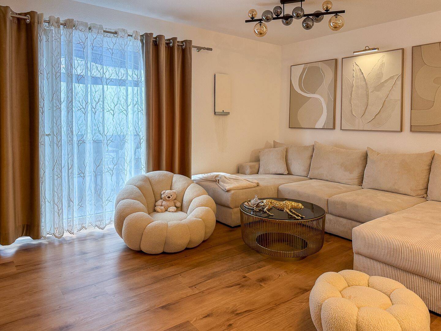Schicke, ruhig gelegene Wohnung mit Einbauküche, Terrasse und Tiefgarage, 74564 Crailsheim