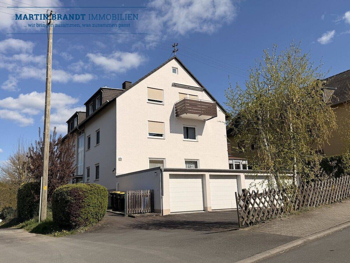 3 Zimmer Dachgeschosswohnung mit Balkon in schöner Lage von Idstein / Walsdorf, 65510 Idstein