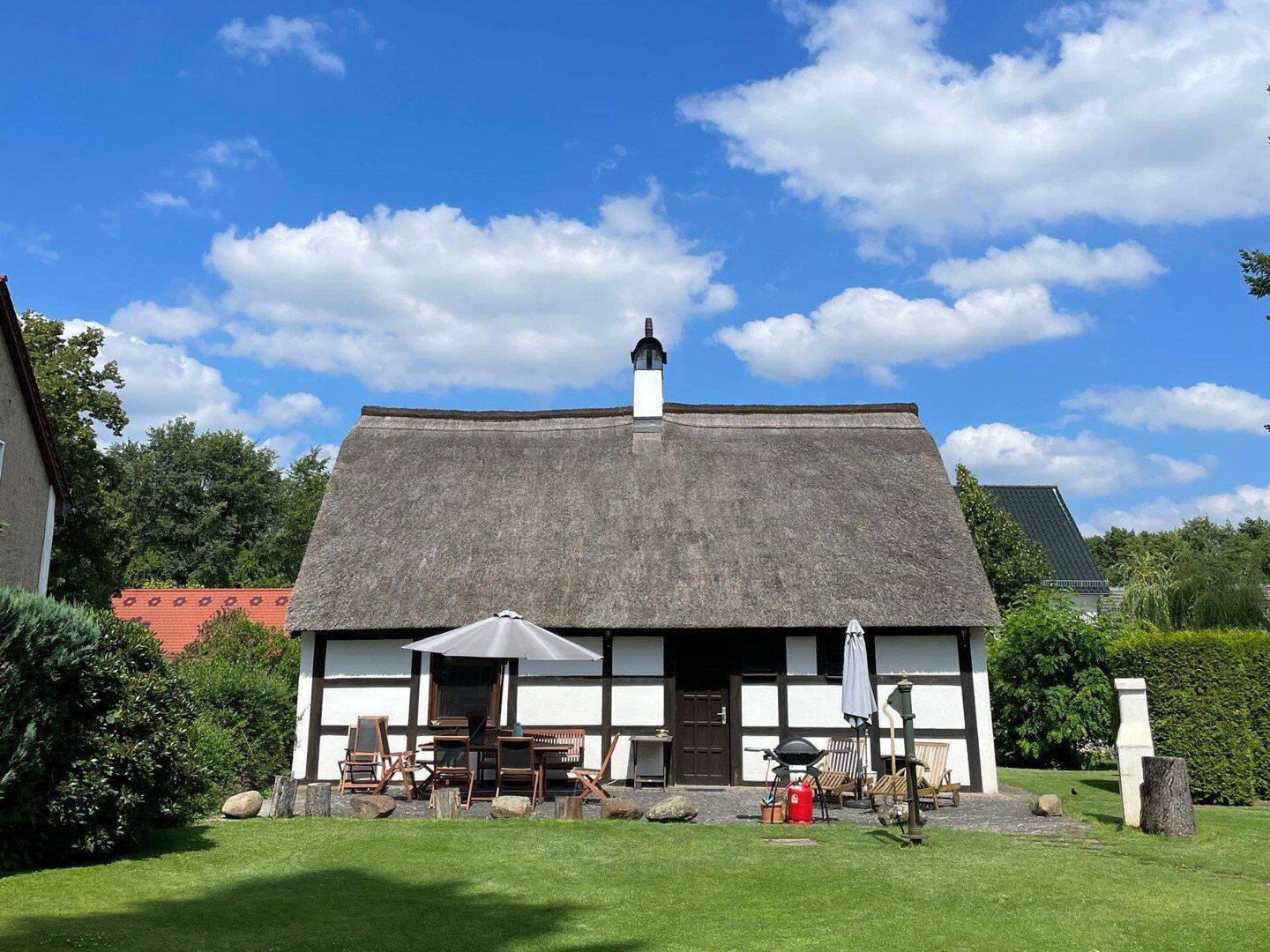 Zauberhaftes Reetdachhaus, große Scheune, großzügiges Grundstück, in der Ruhe des Naturparks, 14974 Ludwigsfelde