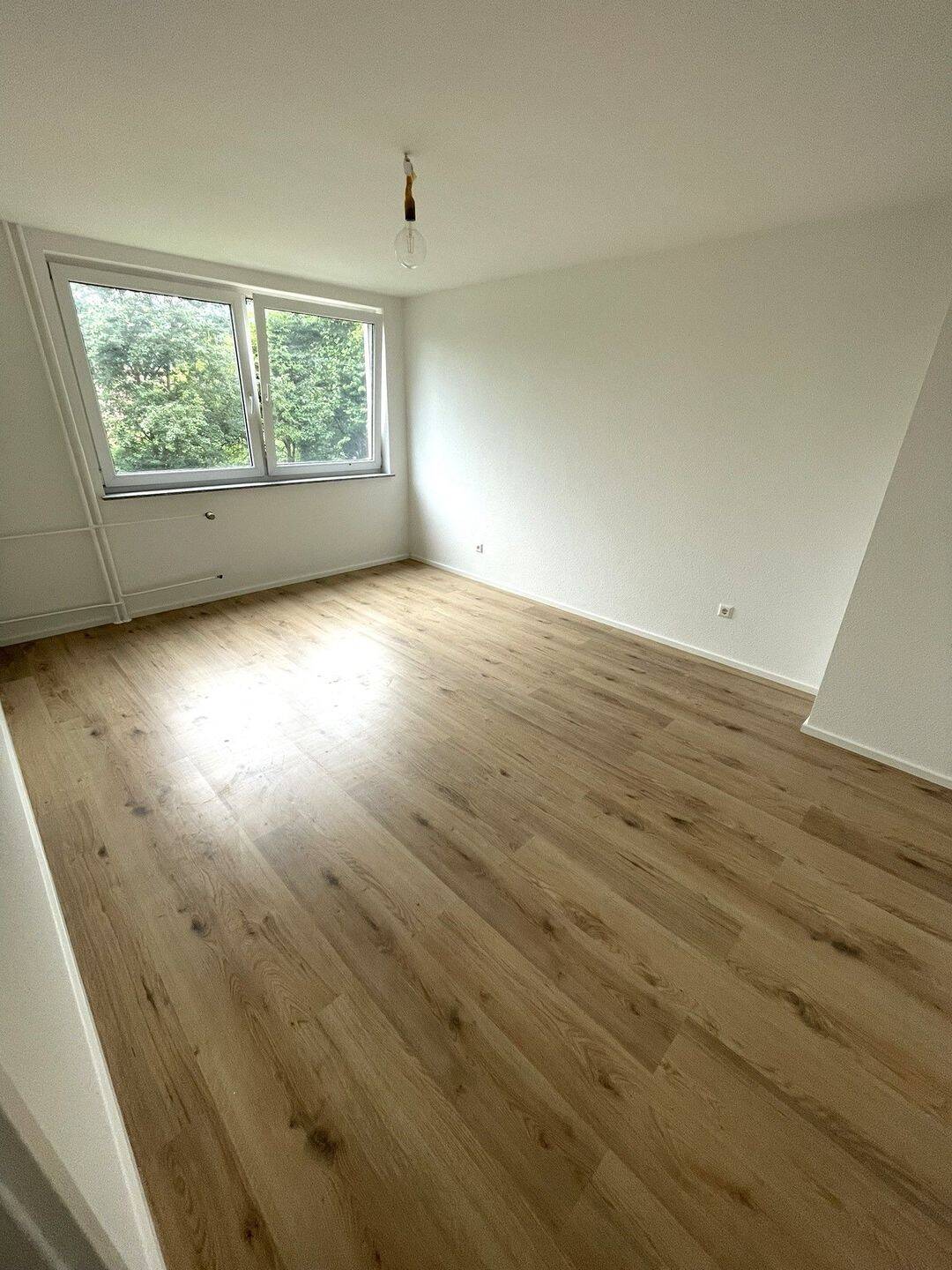 Charmantes 2-Zimmer-Apartment mit Balkon und Einbauküche, 78194 Immendingen