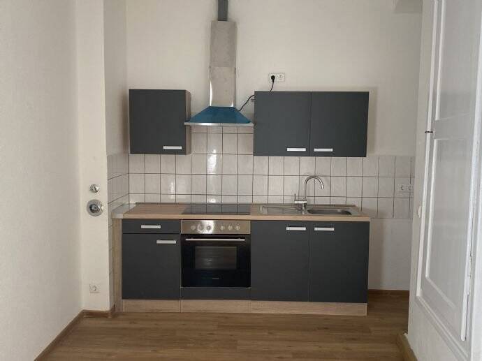 1-RWE mit Einbauküche in Zittau-Innenstadt, 2763 Zittau
