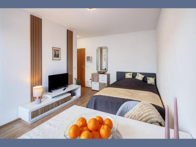 Möbliert: Helles Apartment mit Terrasse & kleinem Südgarten, 85375 Neufahrn b. Freising