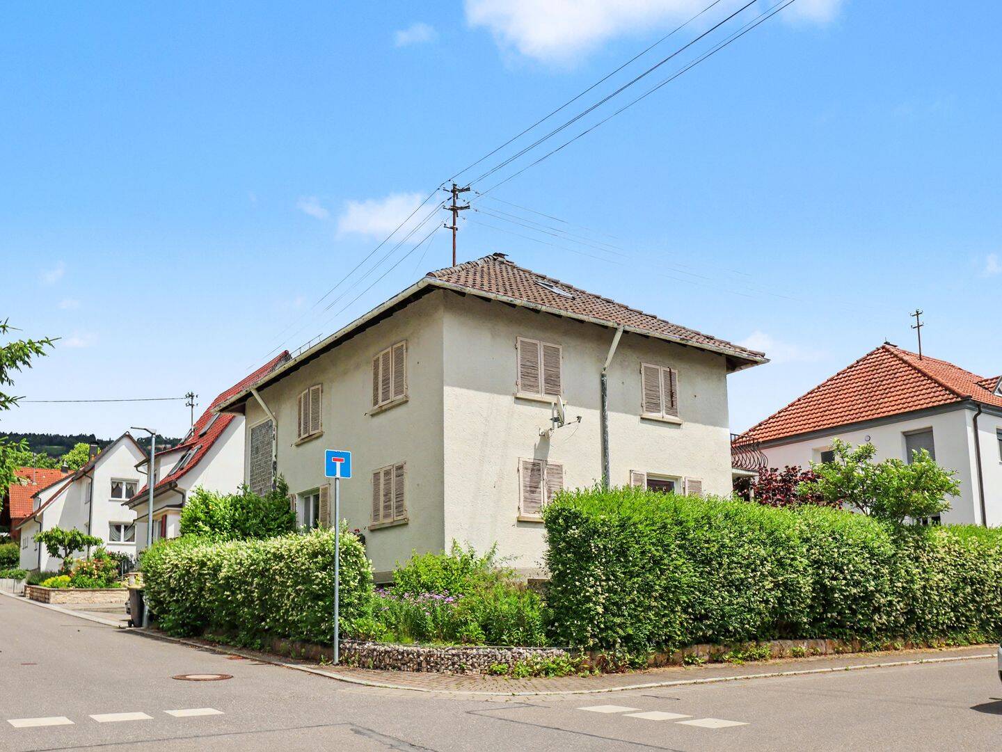 Einfamilienhaus mit Garten und Garage in Spaichingen, 78549 Spaichingen