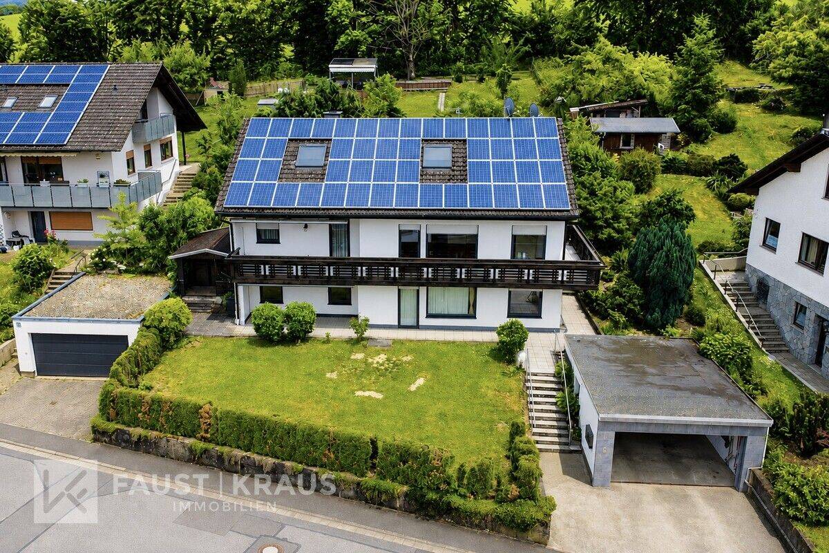 Energieeffizientes Einfamilienhaus mit Einliegerwohnung, Wärmepumpe und PV auf Erbpachtgrundstück, 63768 Hösbach