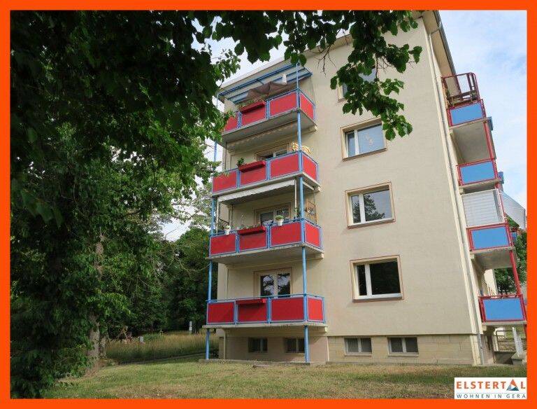 2 helle Räume // Dusche // gute Infrastruktur // Wohnzimmer mit Balkon, 7546 Gera