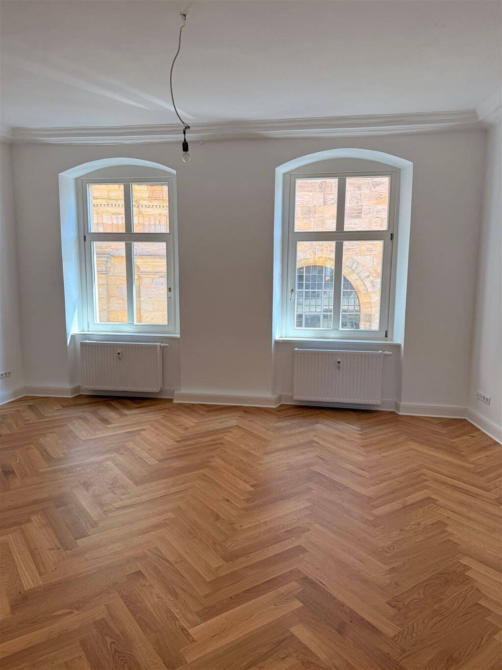 Erstbezug: Klimatisiertes DG Wohnen mitten in der Stadt – Zentral und dennoch ruhig!, 96047 Bamberg (Bamberg Gaustadt)