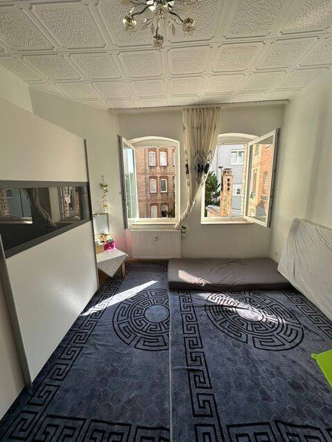 Helle 3-Zimmerwohnung im historischem Baudenkmal Eckhaus in Fürth, 90763 Fürth (Südstadt Weikershof)