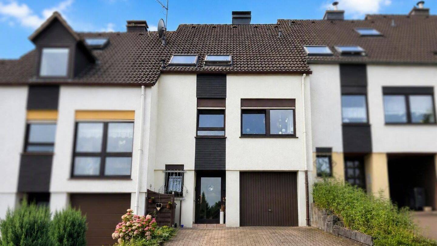 Wo die Natur Ihr Nachbar ist – Reihenmittelhaus in begehrter Wohnlage, 58256 Ennepetal