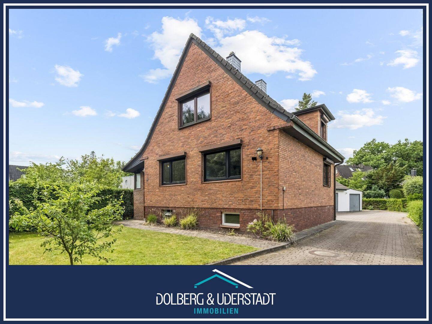 Frei verfügbar ! Gepflegtes Einfamilienhaus mit Vollkeller und Nebengebäude & Garage für 2 Fahrzeuge