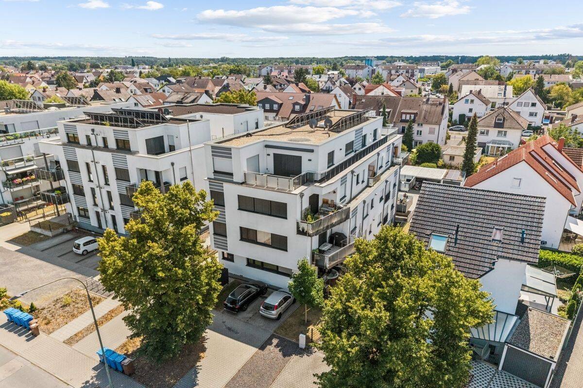 Neuwertiges Penthouse | hochwertige Ausstattung | Dachterrasse | Stellplatz | Top-Lage von Mühlheim, 63165 Mühlheim am Main