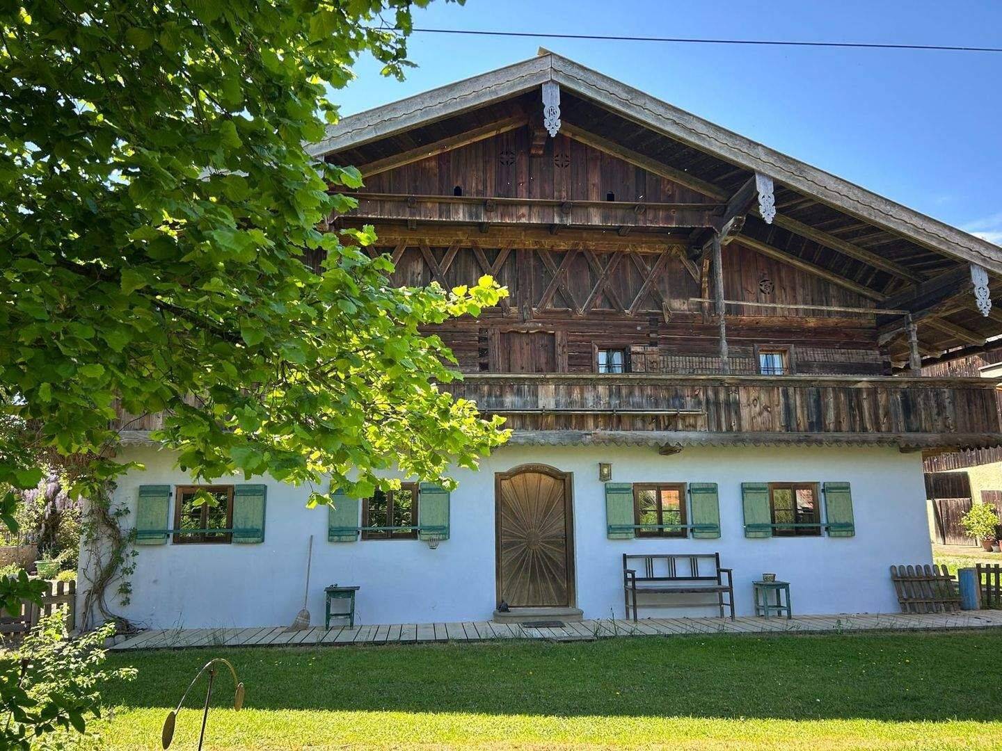 Liebevoll und stilgerecht saniertes ehemaliges Bauernhaus – die Gelegenheit für wahre Liebhaber !, 83417 Kirchanschöring