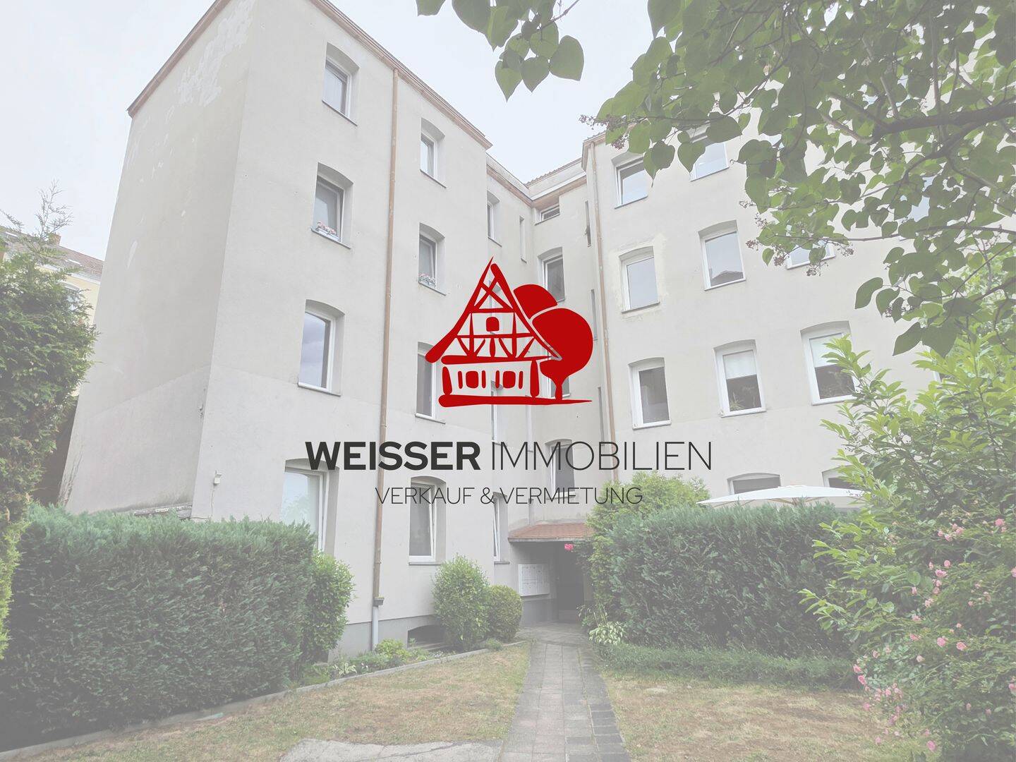 Ruhige 2-Zimmer-Wohnung mit grünem Innenhof in Fürth, 90765 Fürth