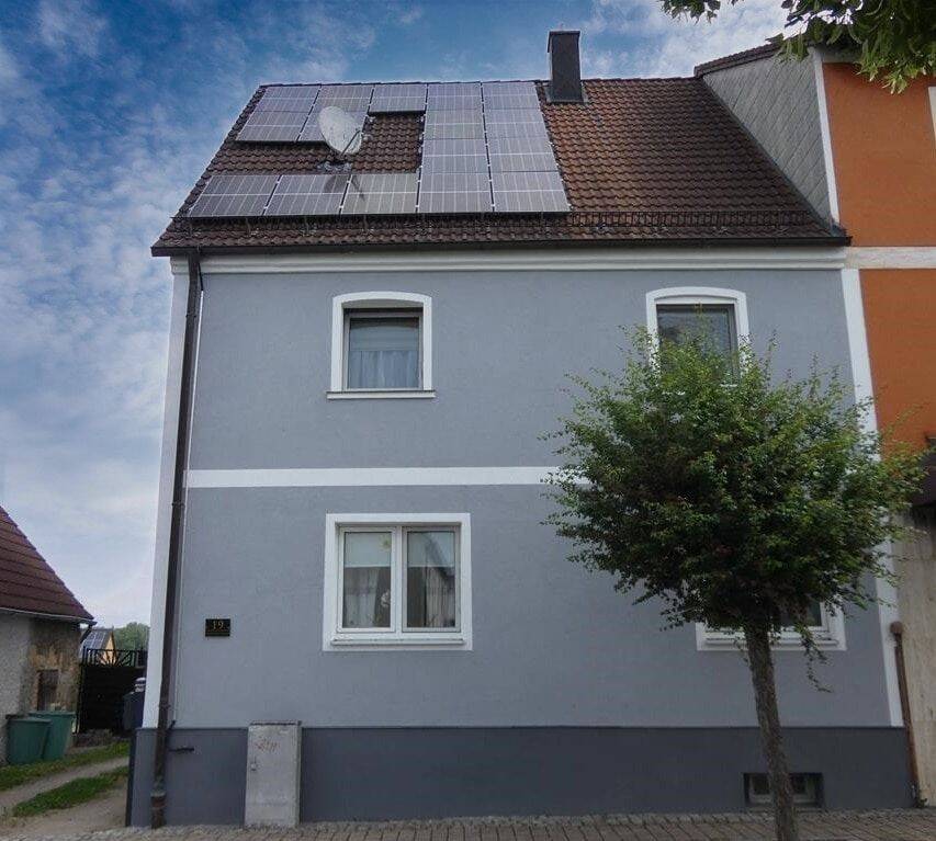 Schönes, gepflegtes Haus – komplett möbliert und sofort bezugsfertig, 91275 Auerbach i.d. OPf.