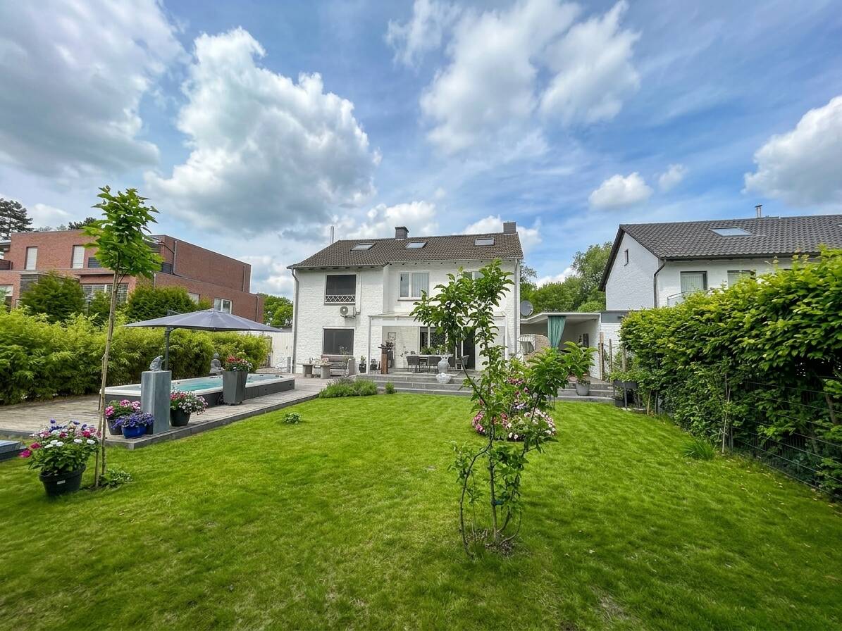 Wohntraum im Uniklinikviertel: Modernisiertes Einfamilienhaus mit Süd-West-Garten und Whirlpool, 48149 Münster (Centrum Gievenbeck Sentrup Wienburg)