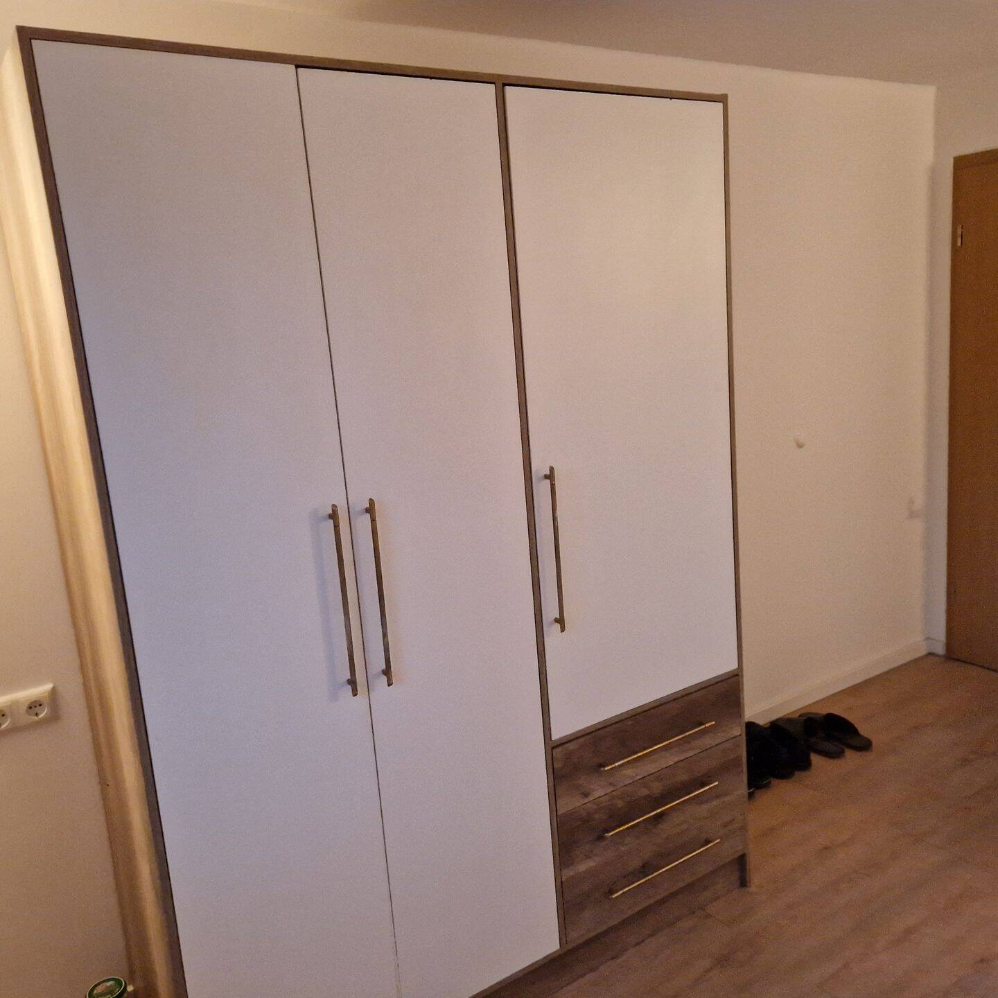 WG-Zimmer, 4 Zimmer, 18 m², in Hallbergmoos, 85399 Hallbergmoos