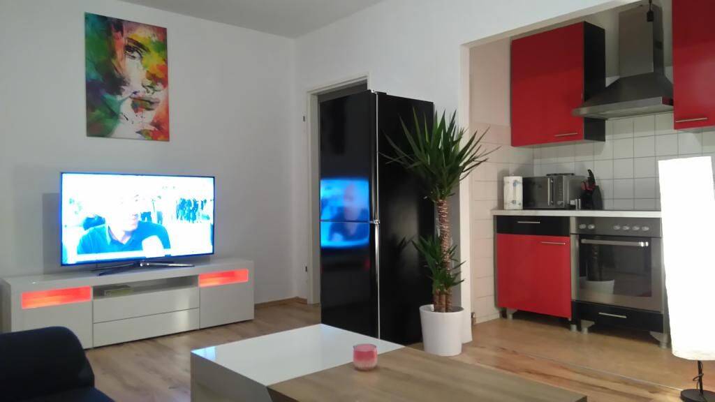 Suche mieter für möblierte 2-Zimmer-Wohnung in Konstanz, 78464 Konstanz