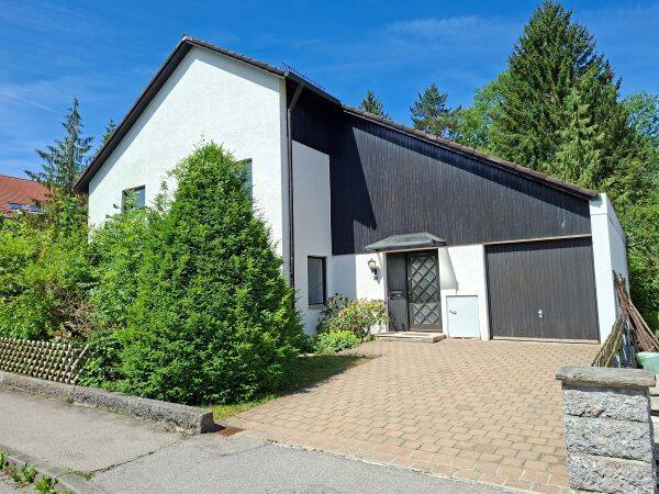 Einfamilienhaus mit großem, idyllischem Grundstück | Ein Ort der Ruhe| Marschowitzer Str. 24 in 87600 Kaufbeuren / Stadtteil Neugablonz, 87600 Kaufbeuren