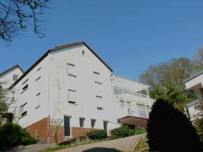 Größeres Ein- bis Zweifamilienhaus in ruhiger und guter Lage von Sulzbach zu verkaufen, 66280 Sulzbach/Saar