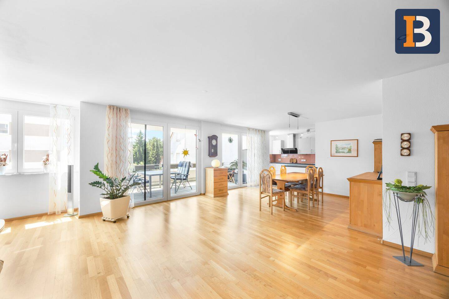 Gehobene 3,5-Zi-WHG mit Fußbodenheizung und großem Balkon in der Innenstadt!, 79618 Rheinfelden (Baden)