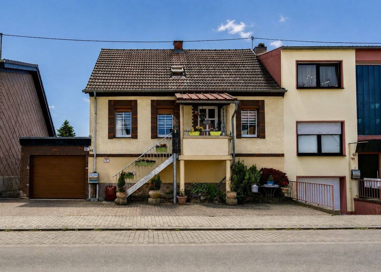 Gepflegtes Reihenendhaus in Sulzbach-Neuweiler, 66280 Sulzbach/Saar
