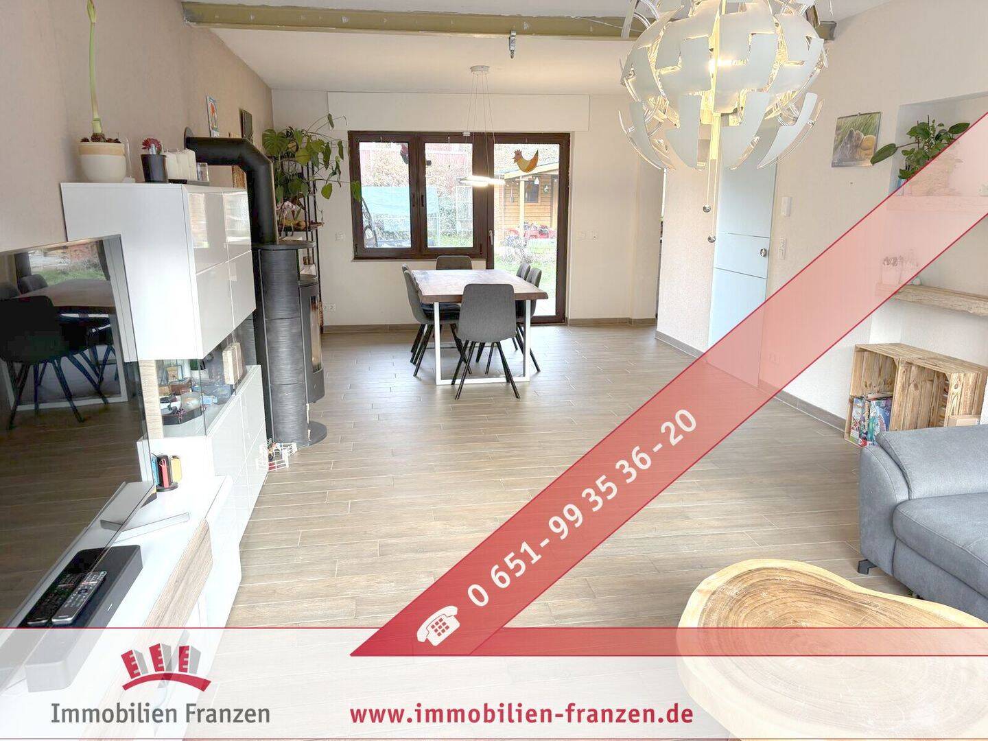 Modernisiertes Einfamilienhaus mit Kamin, Garten & Garage, 54314 Hentern