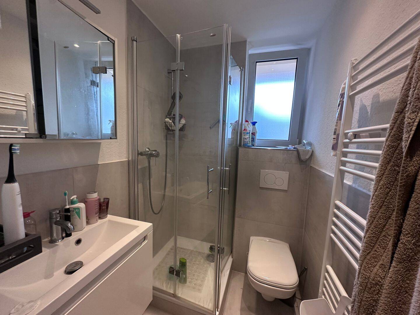 Sehr schöne, gepflegte 2-Zimmer-Wohnung mit kleinem Balkon, freut sich auf neue Mieter, 58097 Hagen (Altenhagen Boele Hochschulviertel Ischeland Mittelstadt)