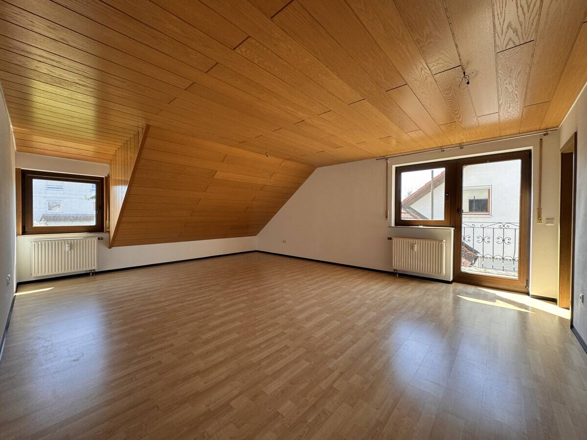 4-Zimmer-Wohnung in beliebter Crailsheimer Lage  zur Miete, 74564 Crailsheim