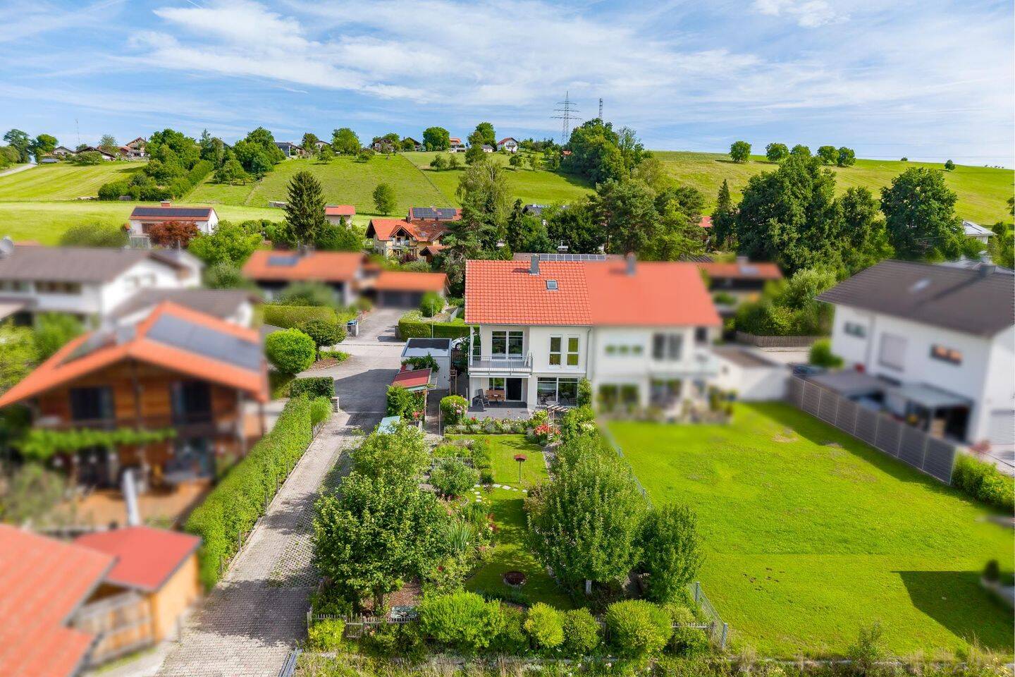 Attraktive Doppelhaushälfte in Lauterbach – Wohngenuss mit Alpenblick, 83101 Rohrdorf