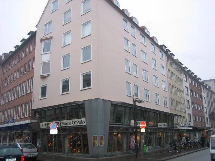 1 Zimmer-Studenten-Whg-Innenstadt/solide+günstig+hell—ACHTUNG = NUR Berufstätige oder Studenten mit Bürgen !!!, 23552 Lübeck (Innenstadt)