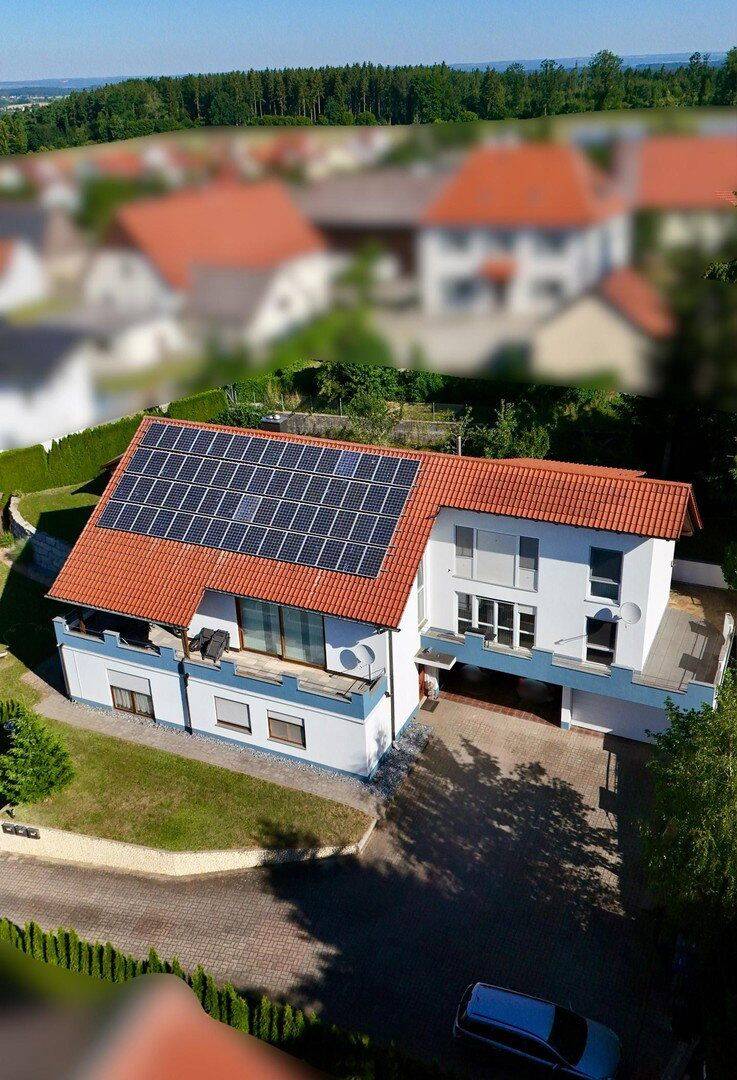 Einfamilienhaus mit Einliegerwohnungen, großer Garage in ruhiger Lage, 88634 Herdwangen-Schönach