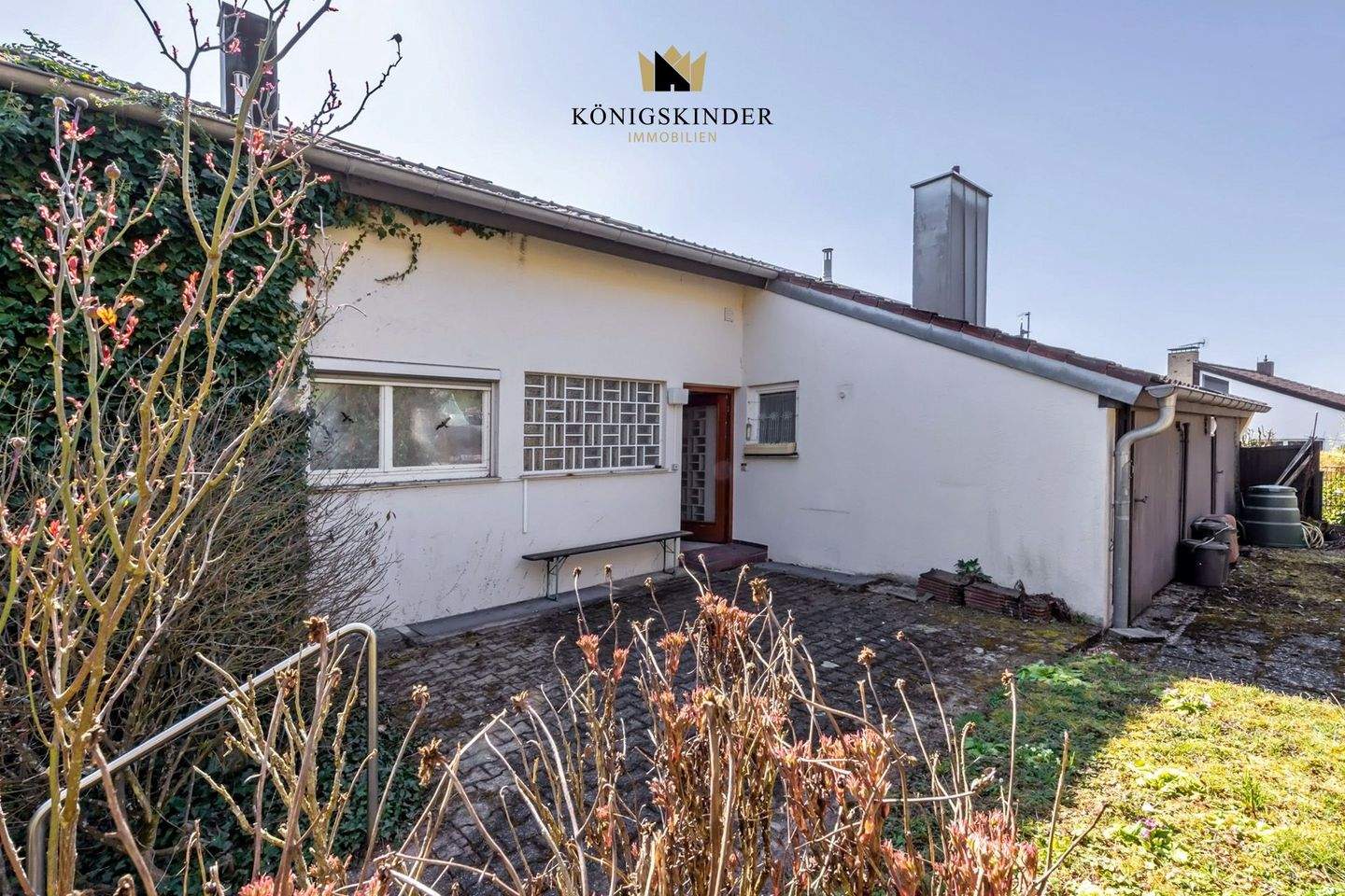 NEU: PROVISIONSFREI Großzügiges Wohnen mit 4,5 Zi. im 1. OG & 1,5 Zi. im DG mit sonnigem XL-Garten!, 73655 Plüderhausen