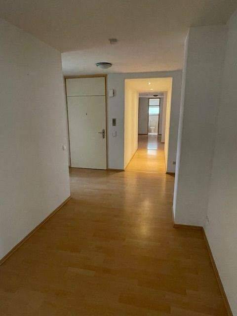 Ihr neues Zuhause auf 200 m² in TopLage Mög.-Tiergarten, 90480 Nürnberg (Gleißhammer Mögeldorf Tiergarten Weichselgarten Zerzabelshof)