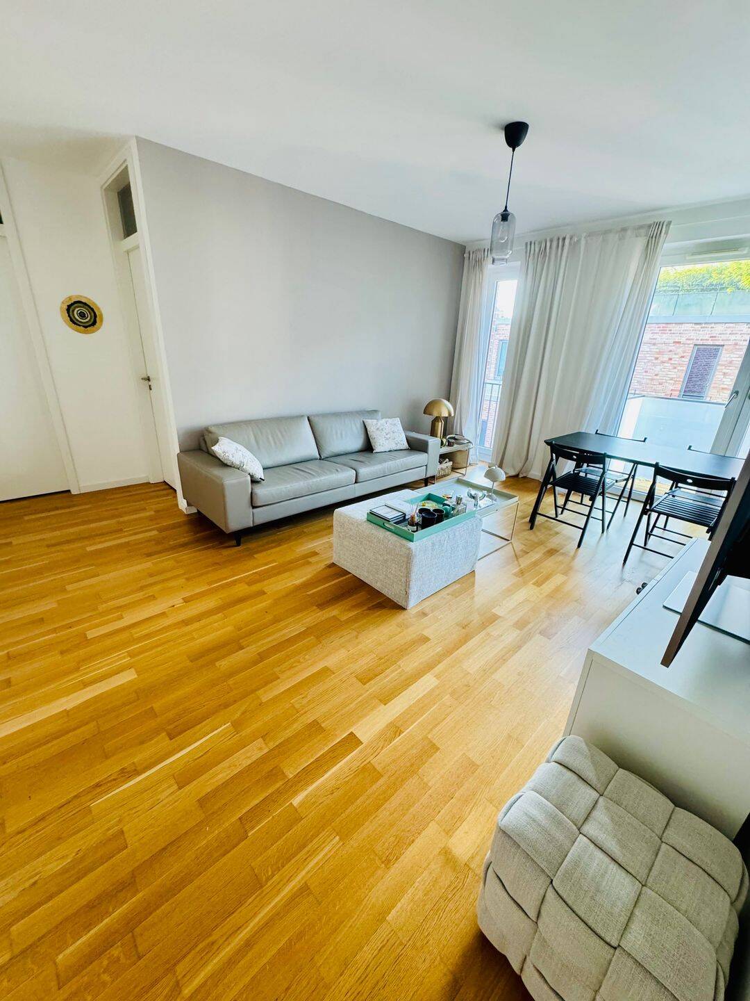 Sehr helle 2-Zimmer-Wohnung in absoluter Top-Lage direkt am Kleinen Kiel., 24103 Kiel (Altstadt Damperhof Exerzierplatz Vorstadt)
