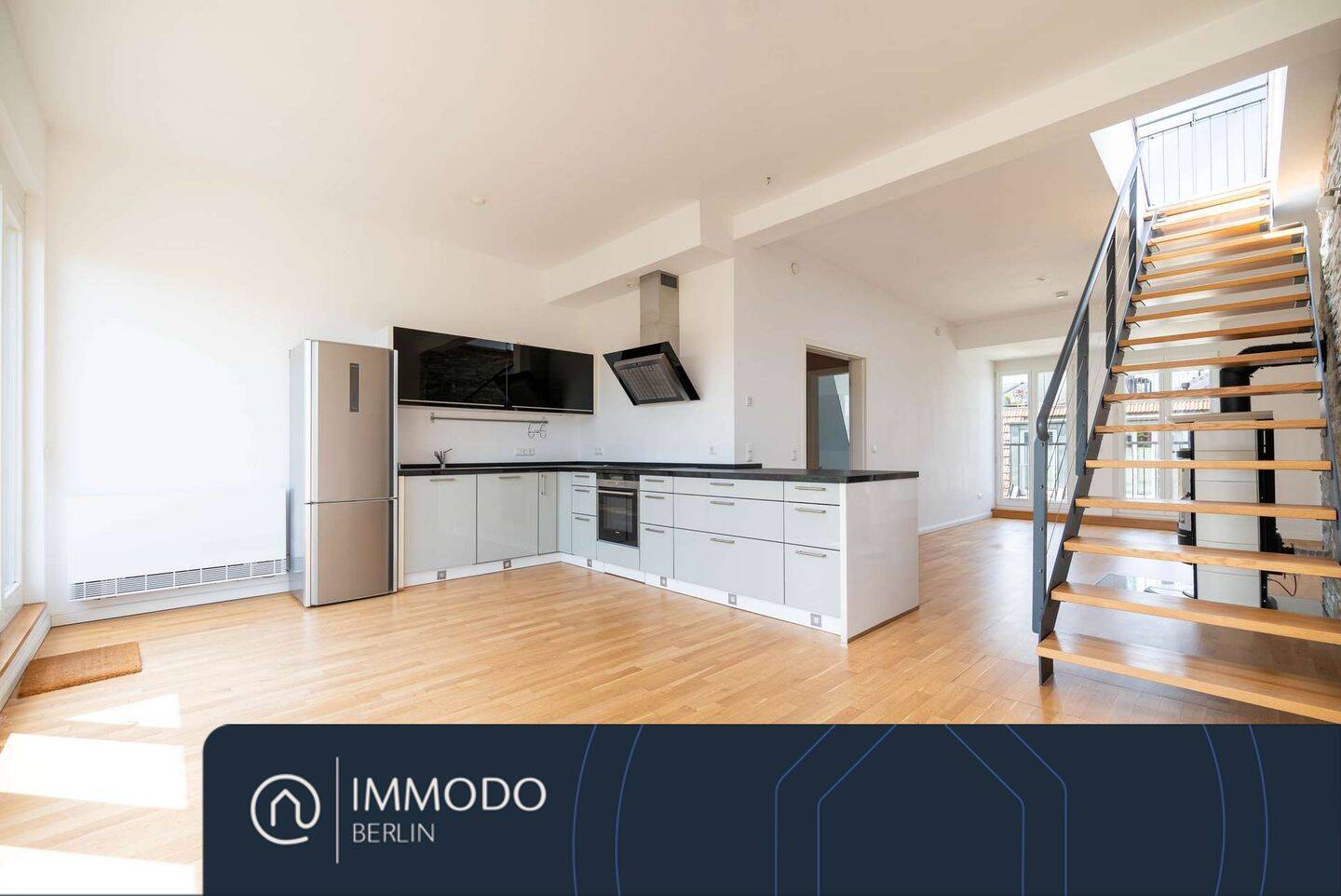 ?? Exklusives Penthouse in Friedrichshain – 2-Zi-Whg mit Blk, Dachterrasse, Kamin, Lift & Gäste WC, 10247 Berlin (Friedrichshain-Kreuzberg Friedrichshain Prenzlauer Berg)
