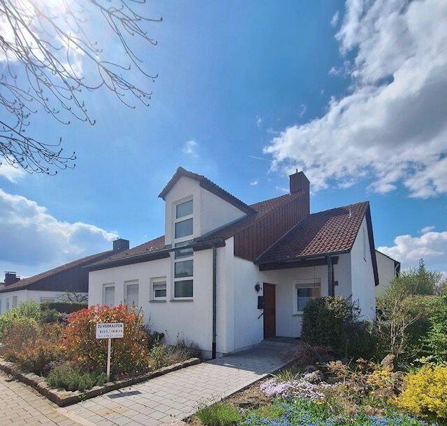 Einfamilienhaus mit herrlichem Garten und Garage, 91438 Bad Windsheim