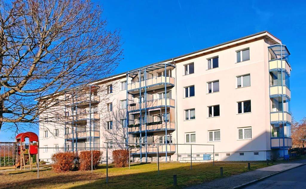 3-Raumwohnung mit Balkon im WK VI, 2977 Hoyerswerda