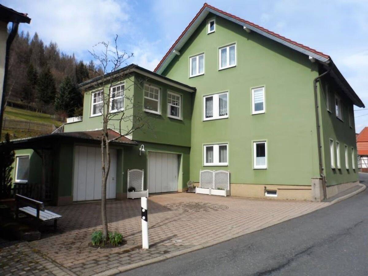 Erdgeschosswohnung in Fehrenbach zu vermieten., 98666 Masserberg