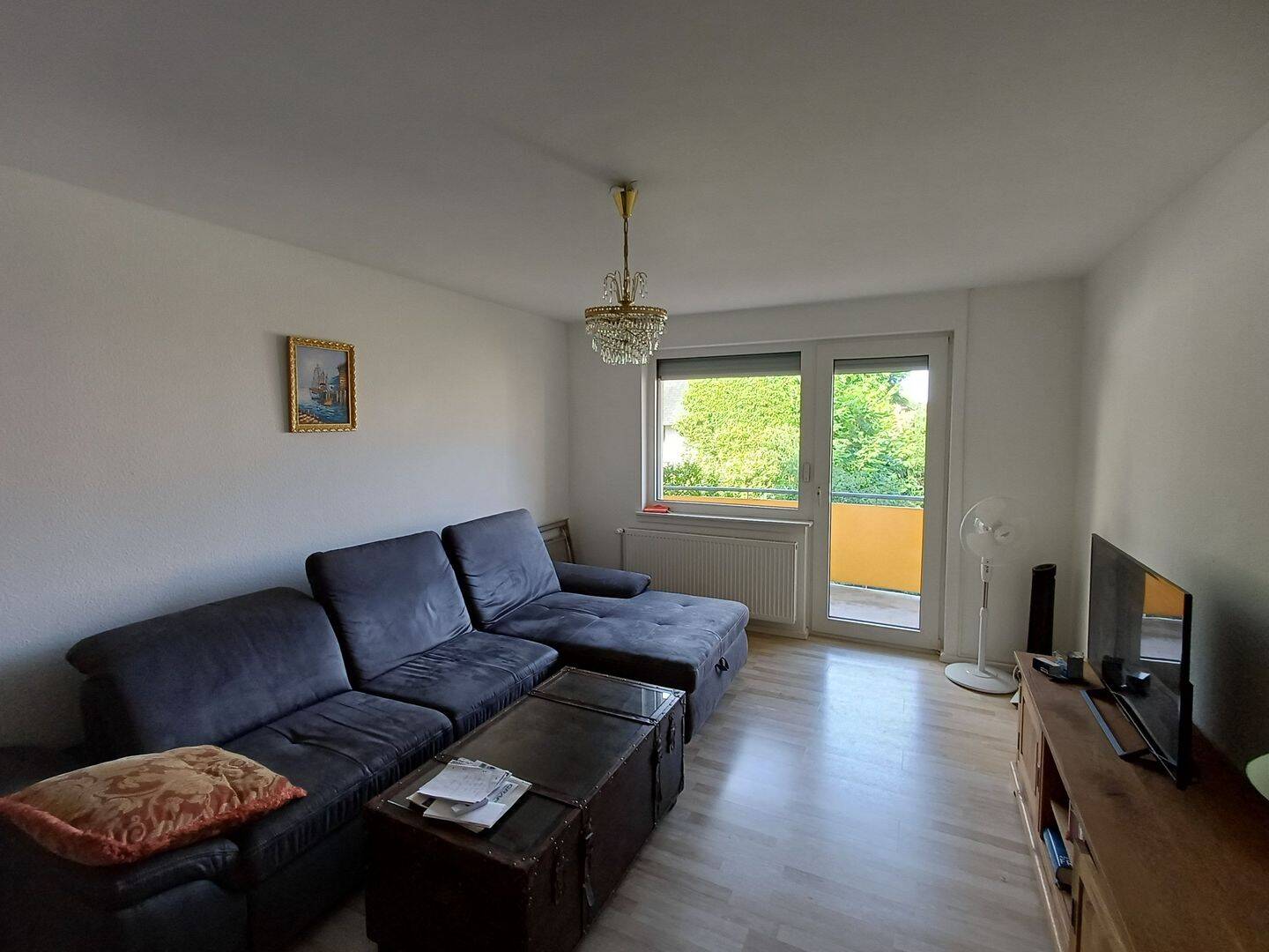 Schöne 2 Zimmer Wohnung mit Balkon in Frankfurt Oberrad, 60599 Frankfurt am Main (Oberrad Sachsenhausen)