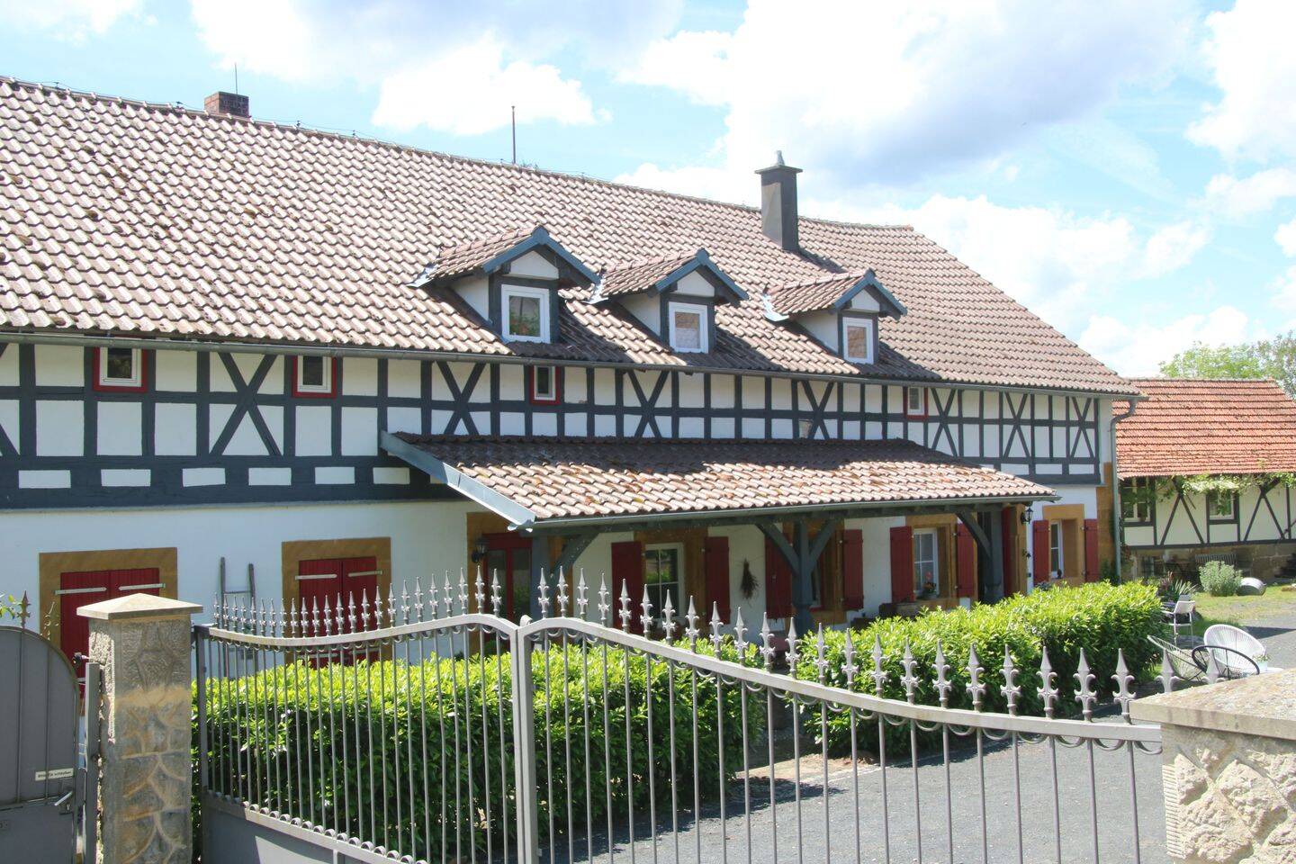 Historischer Hof Pferdeimmobilie Reitanlage Nähe Bamberg, 96052 Bamberg (Bamberg Gartenstadt Hirschknock Kramersfeld)